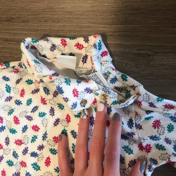 T.K.S. Basics Baby Girl 12M Leaf Turtleneck Outfit - Picture 4 of 4